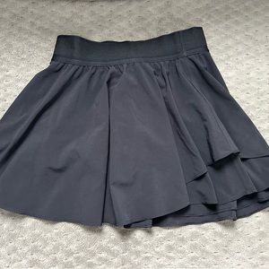 Lululemon Skirt Size 6 Long NWOT